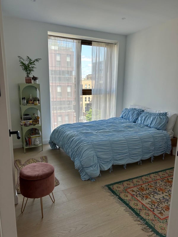 Room Dod Street in Greater London