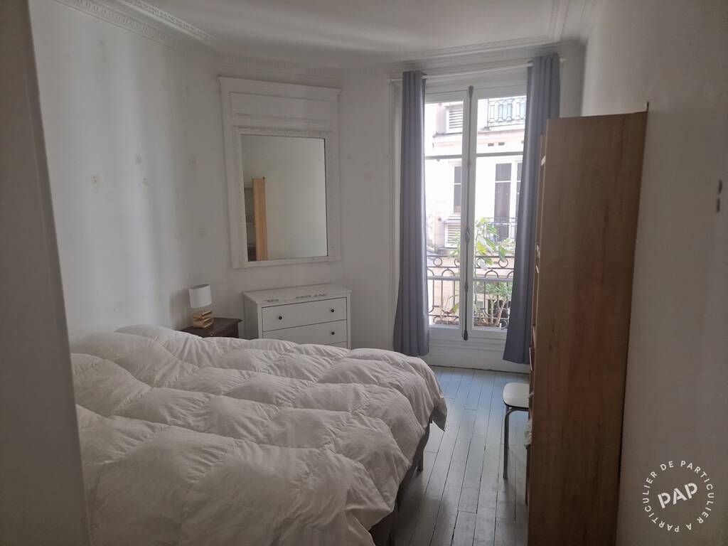 Appartement Rue des Abbesses à Paris
