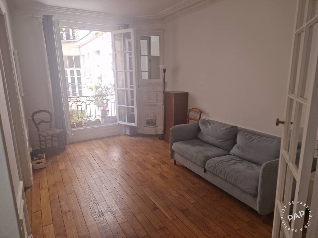 Appartement Rue des Abbesses à Paris