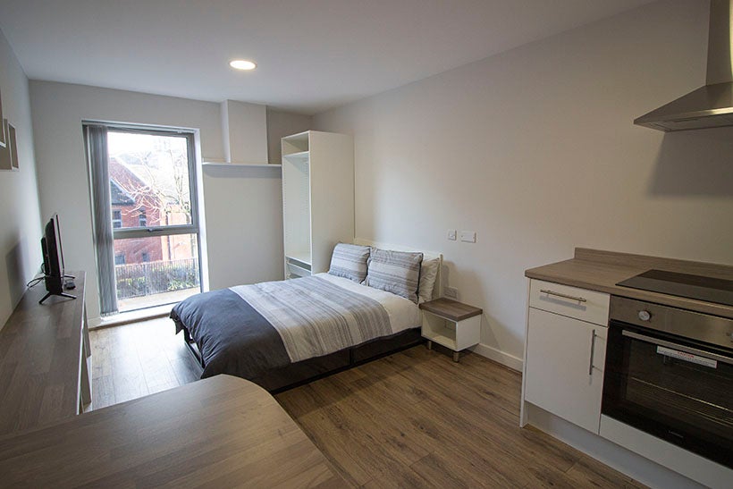 Room Clare Street in Nottingham