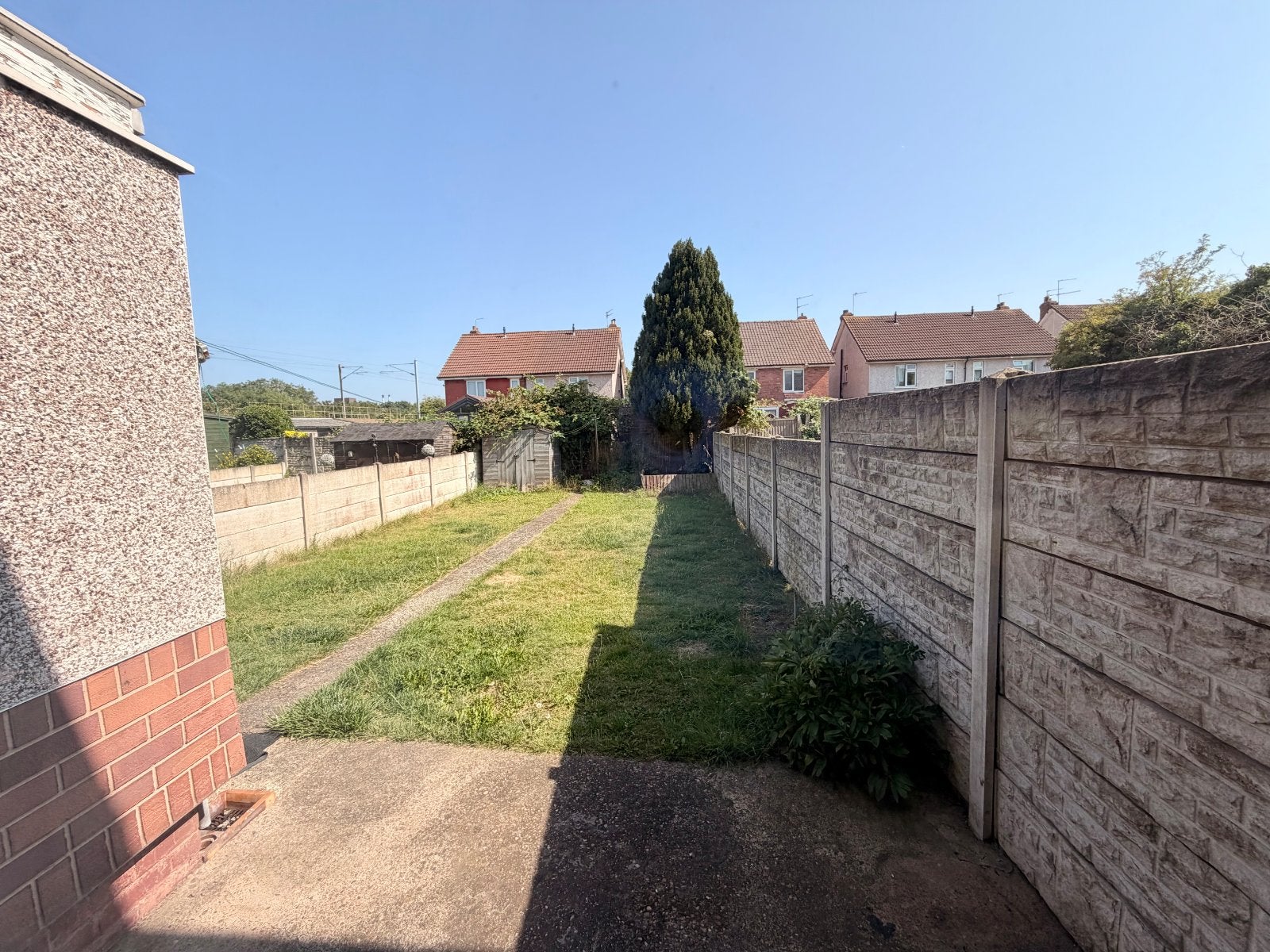 House Frank Road in Doncaster