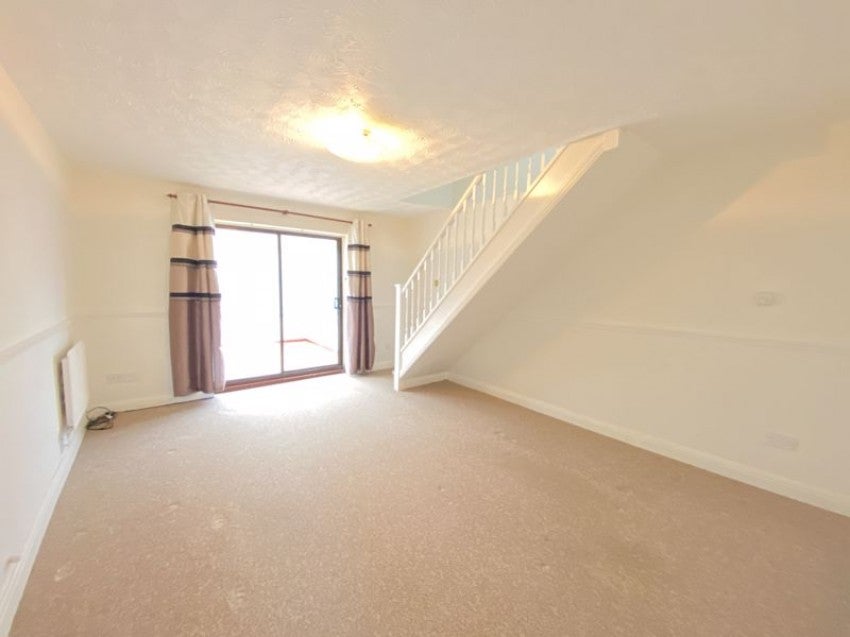 House Foxglove Way in Calne