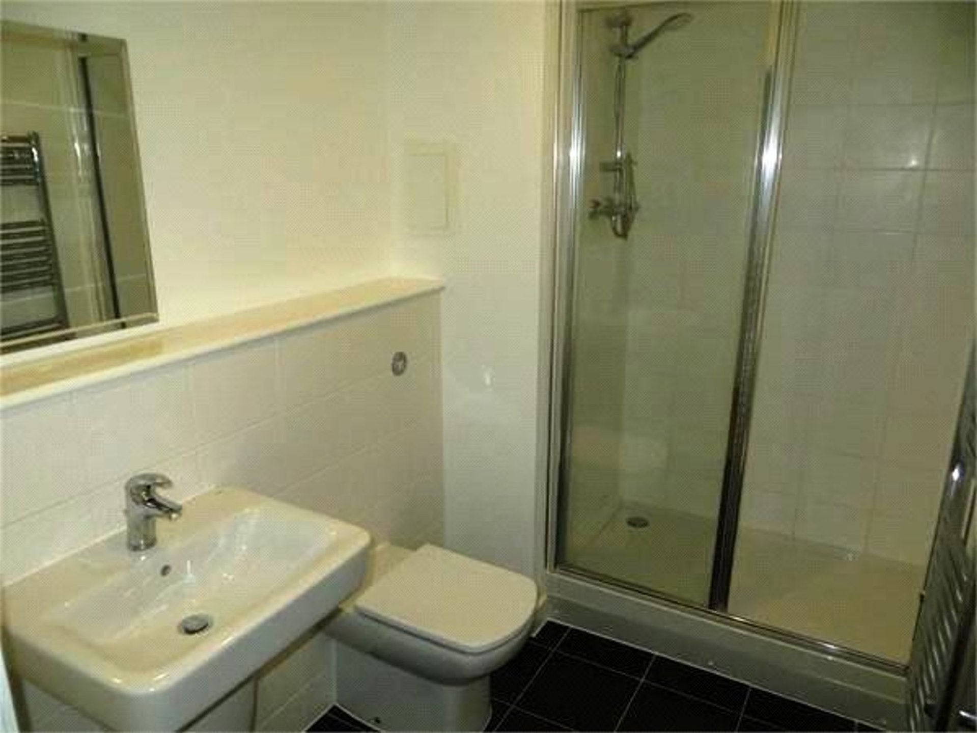 Flat Mill Row in Greater London