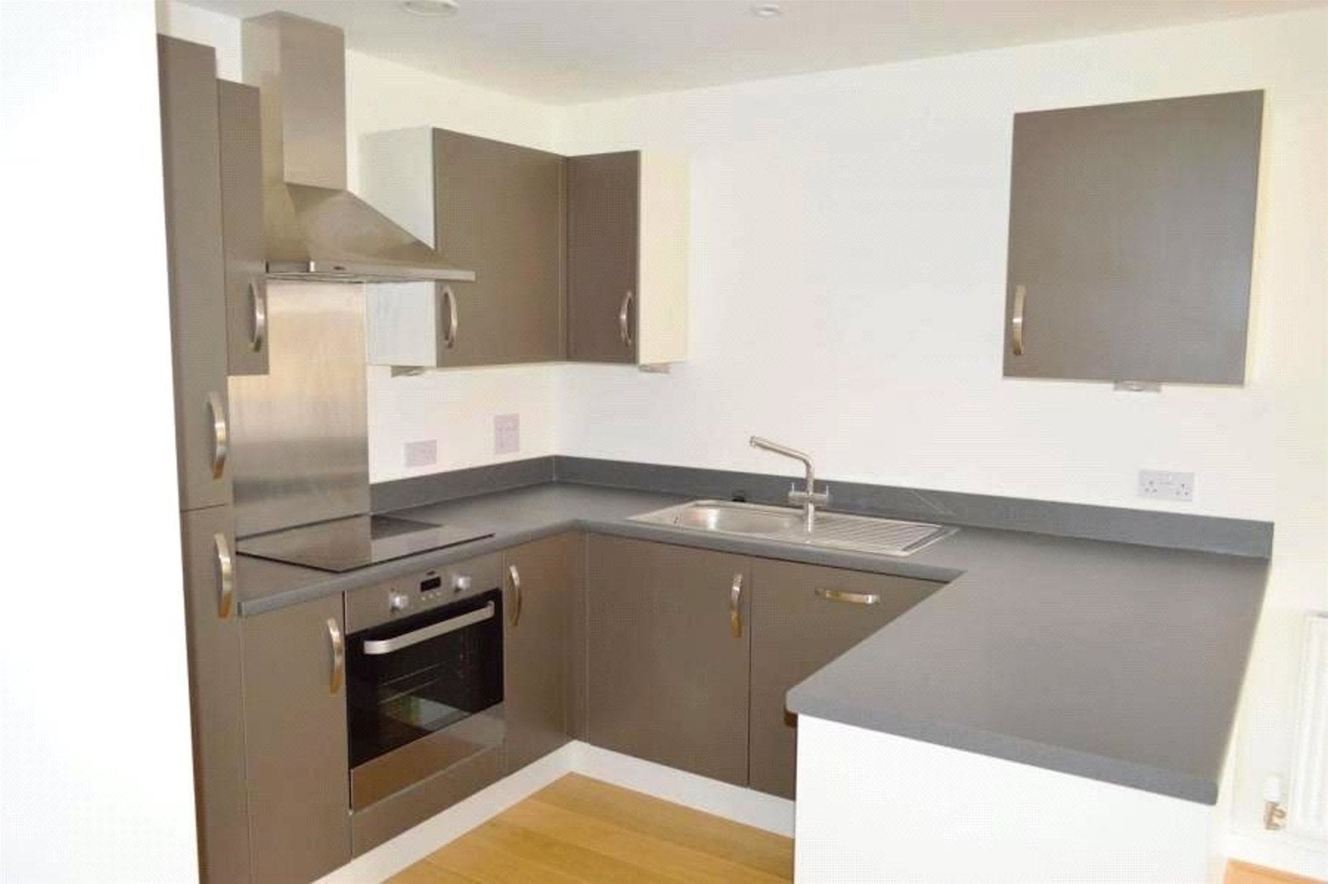 Flat Mill Row in Greater London