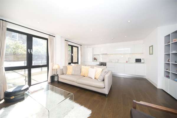 Flat Liverpool Road in Greater London