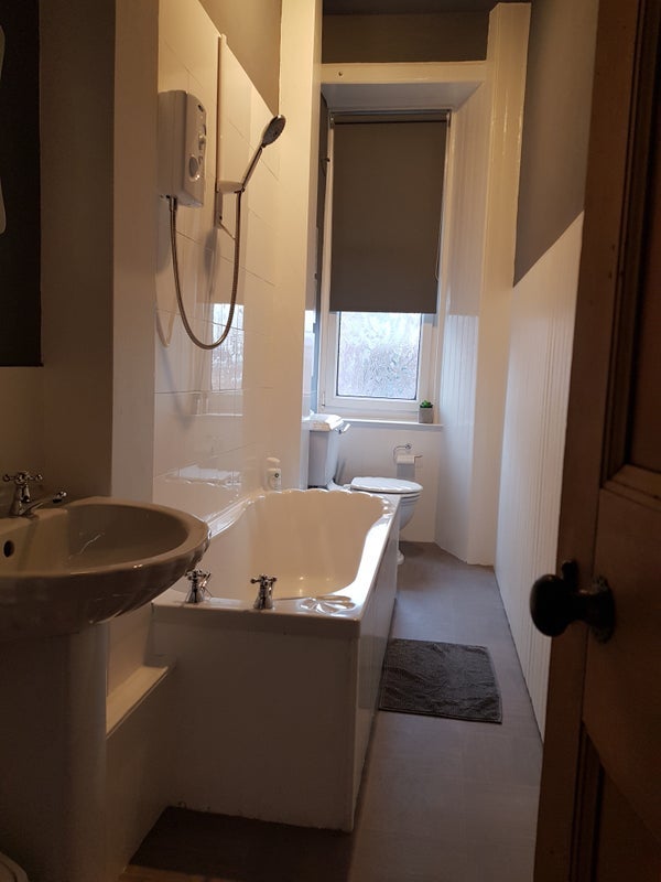 Room Nairn Street in Glasgow