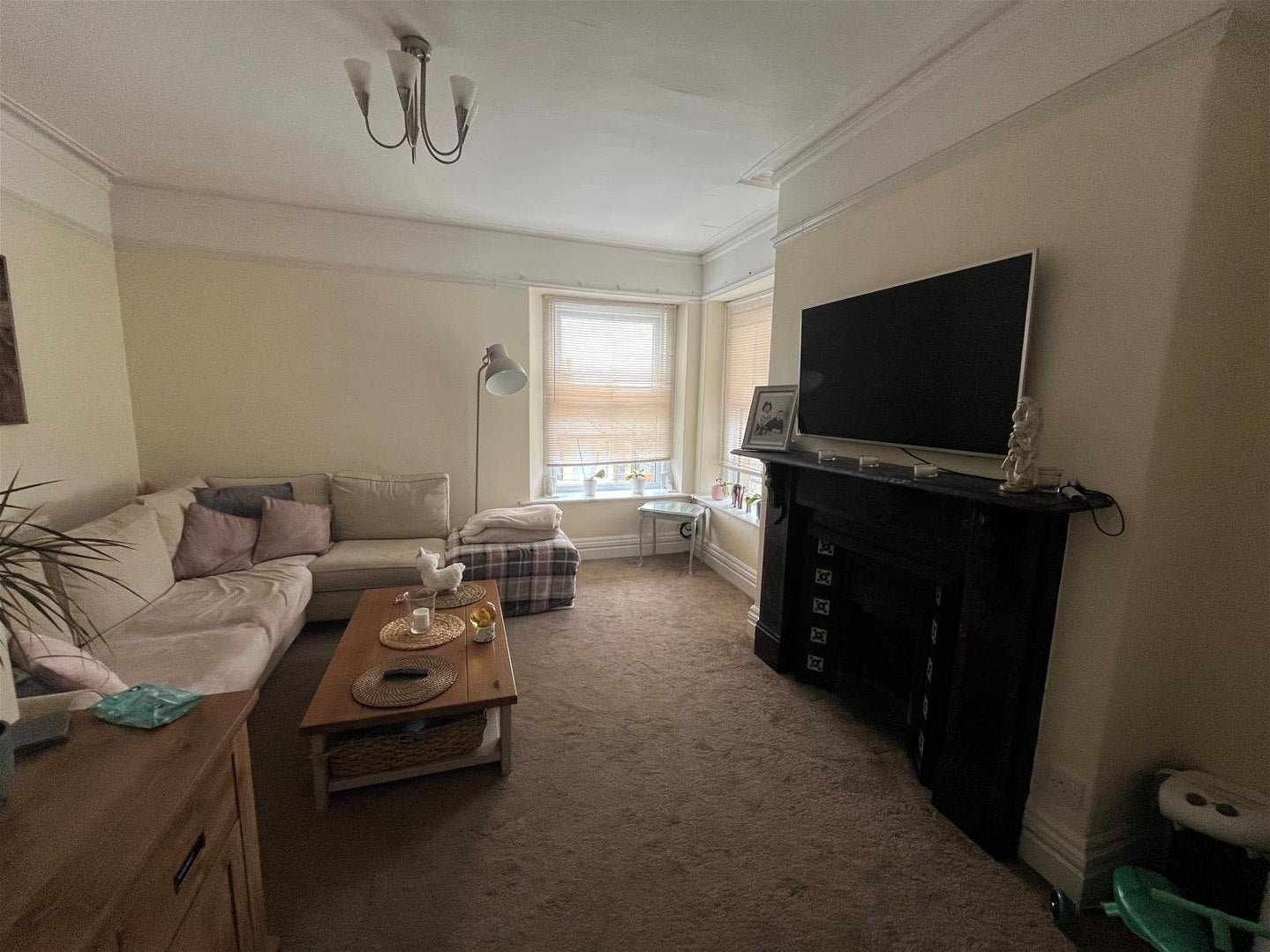 Flat Milburn Road in Weston-super-Mare