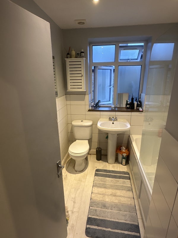 Room Kennington Lane in Greater London