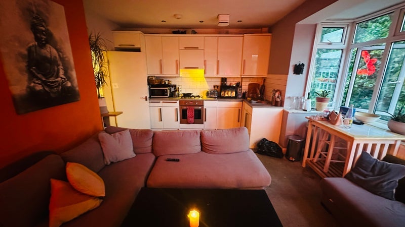 Room Kennington Lane in Greater London
