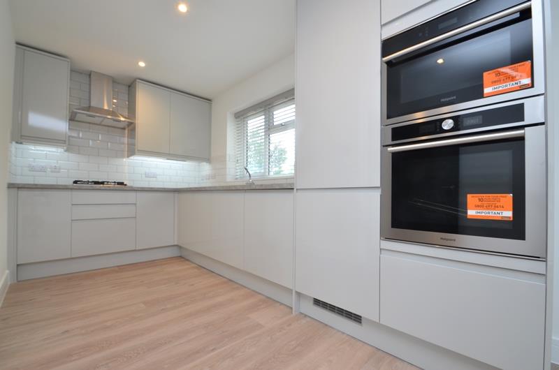 Flat The Point in Greater London