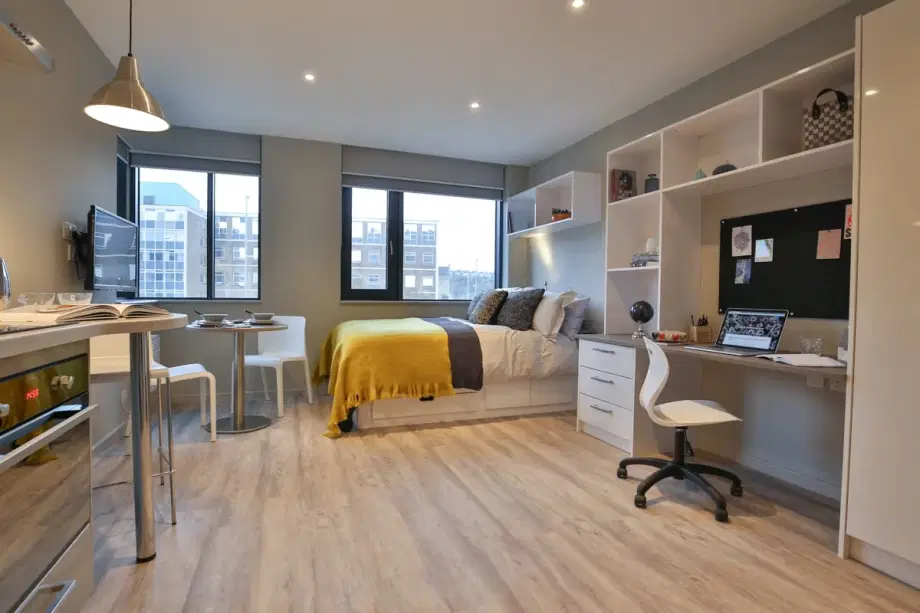 Room Oldgate in Kirklees