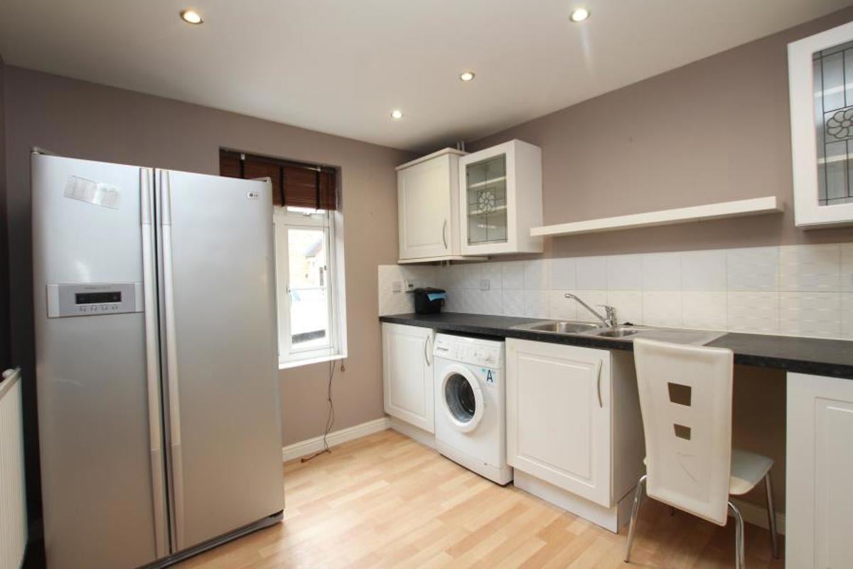 House Shepherds Walk in Bradley Stoke