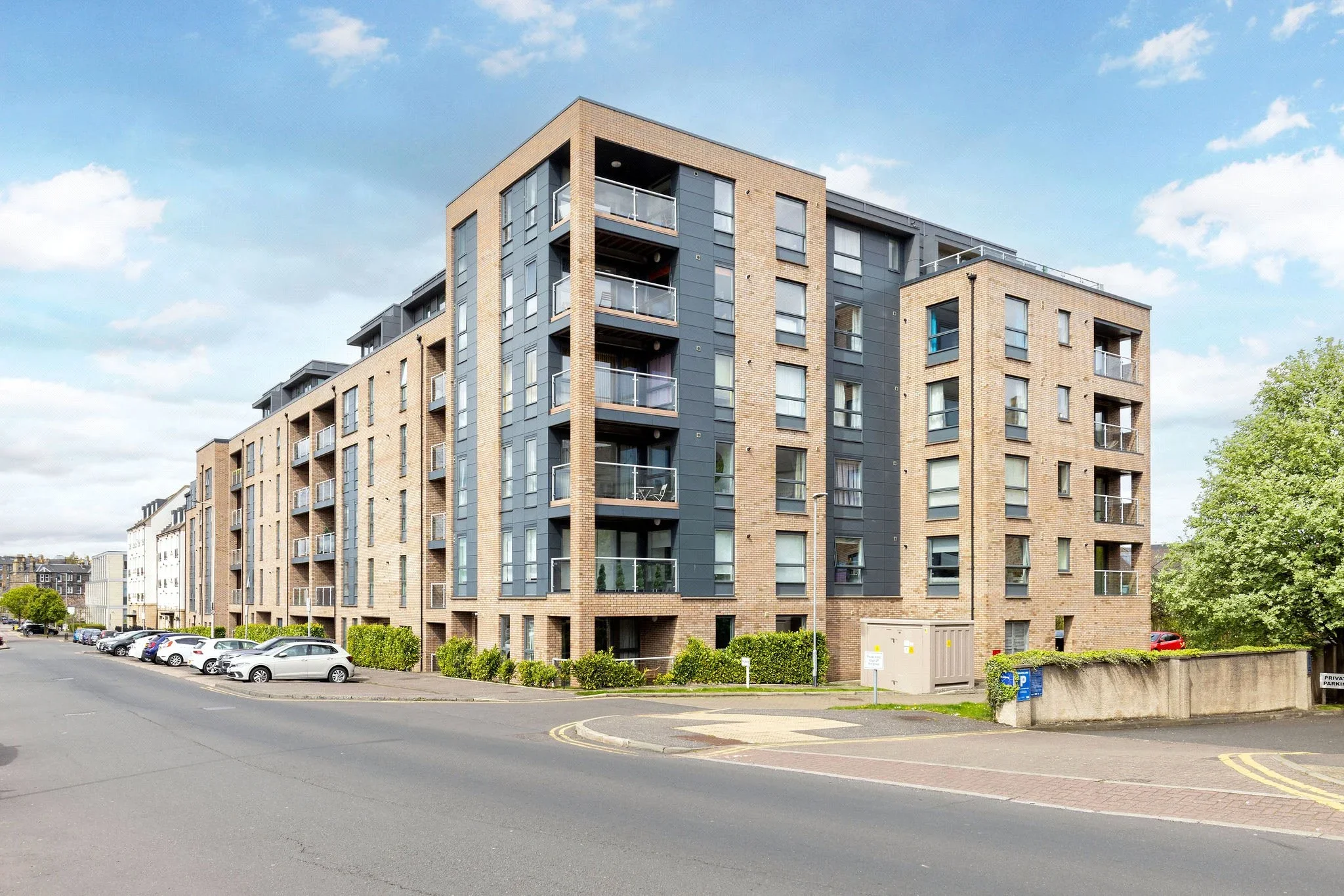 Flat Annandale Street in City of Edinburgh