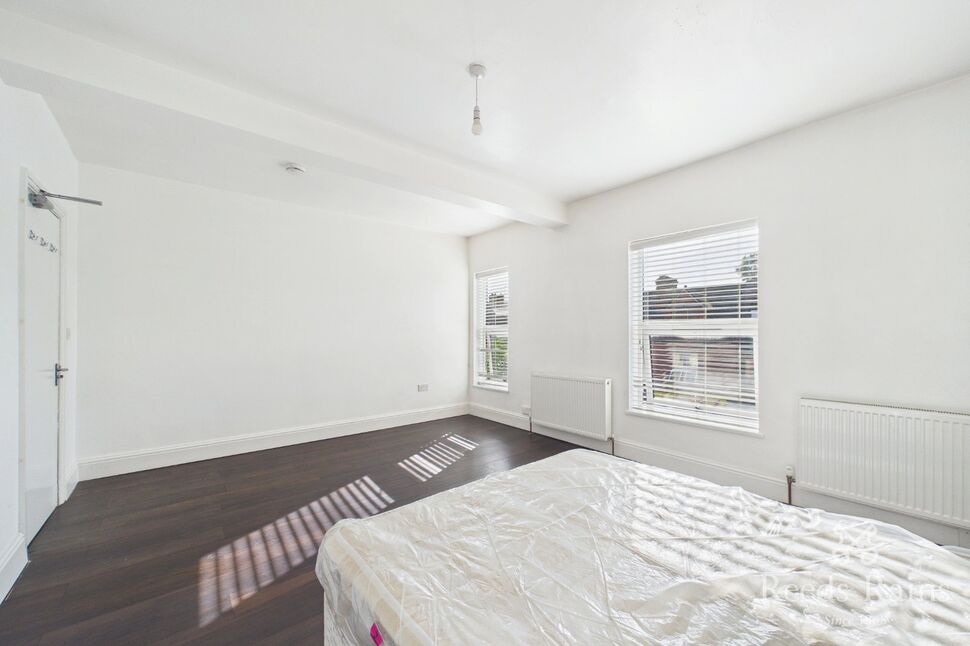 Room Abbeydale Road in Sheffield