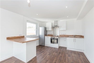Flat Parkwood Rise in Bradford