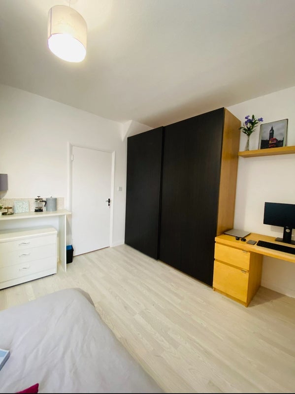 Room Forster Street in Nottingham