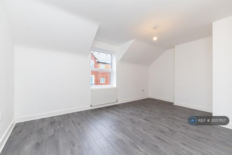 Flat Newton Road in Rushden