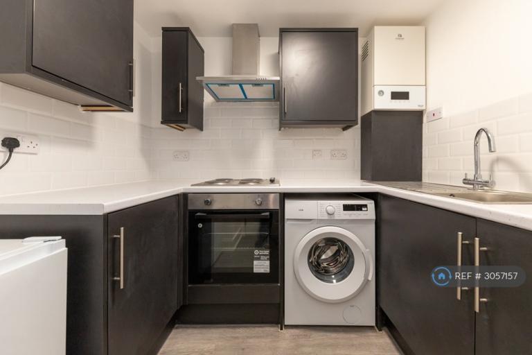 Flat Newton Road in Rushden