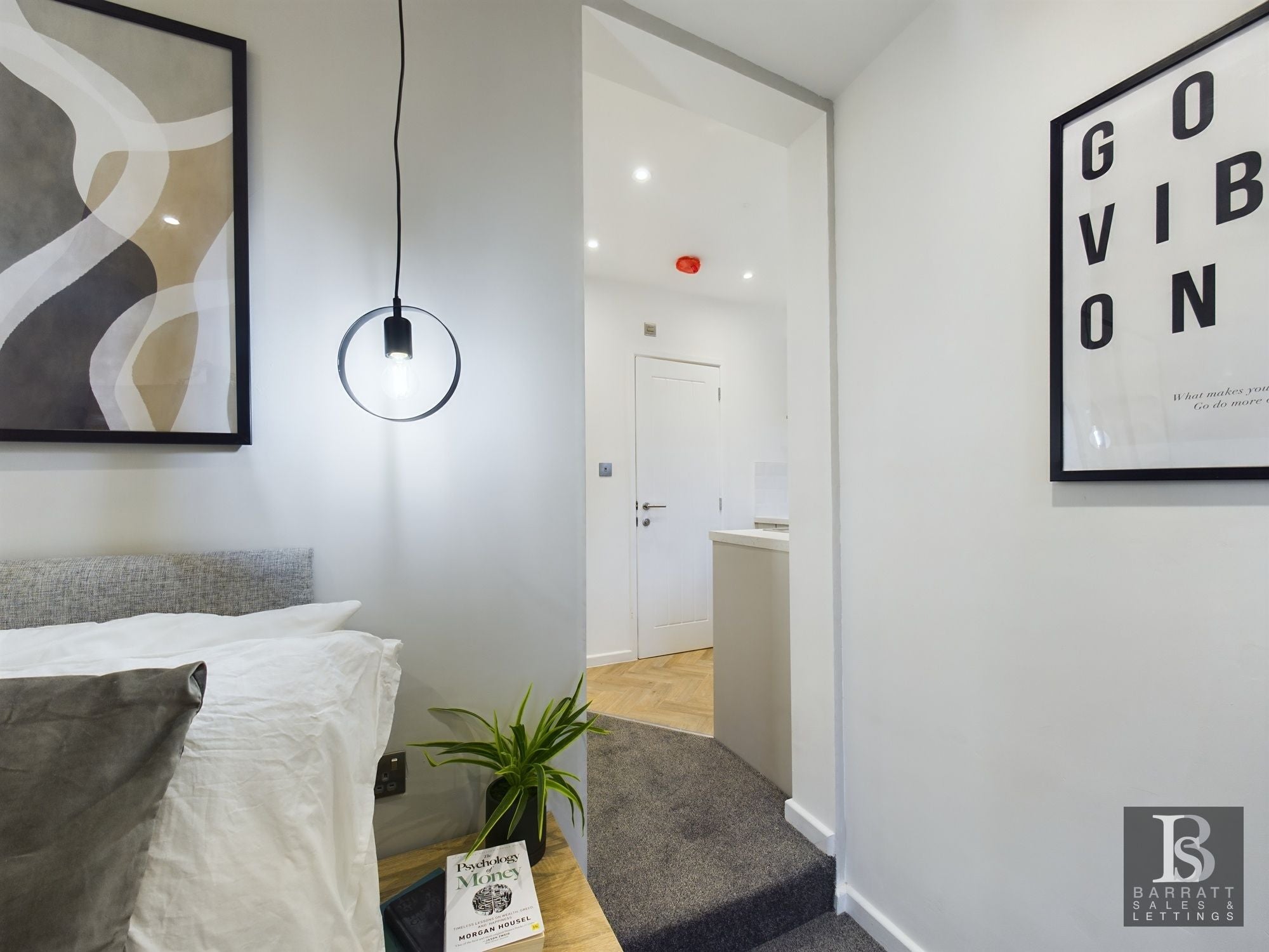 Room Curtis Street in Swindon