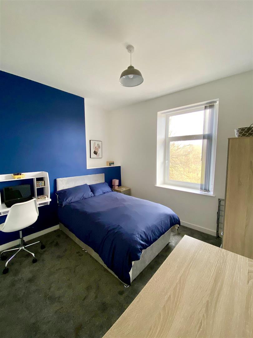 Room Fair View Road in Burnley