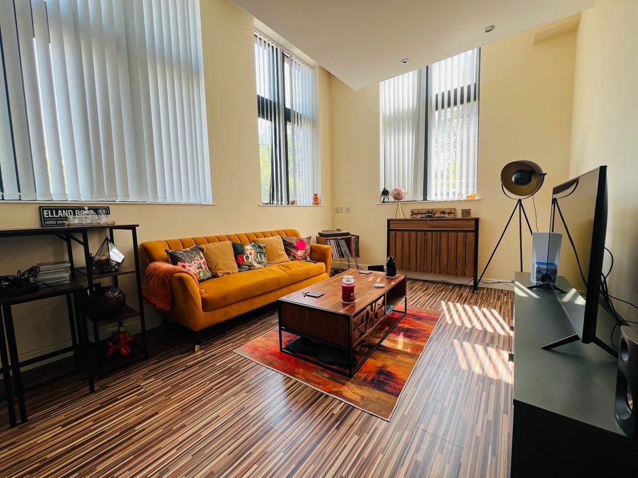 Flat Richardshaw Lane in Leeds