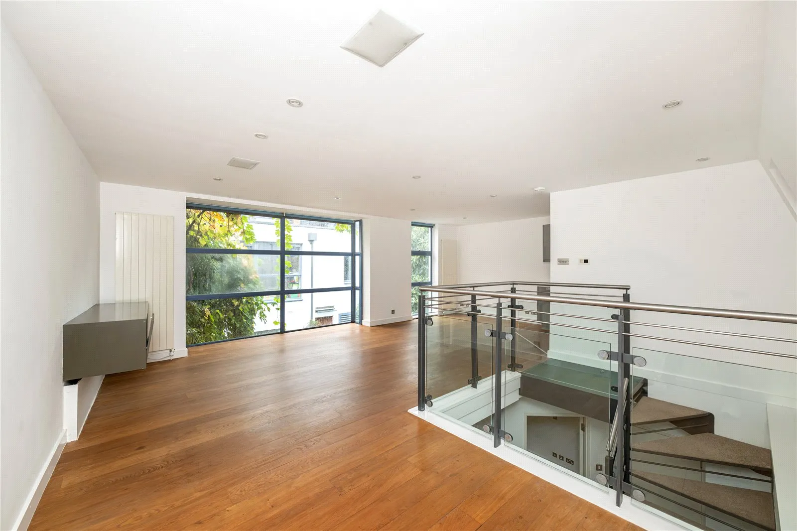 House Dunworth Mews in Greater London