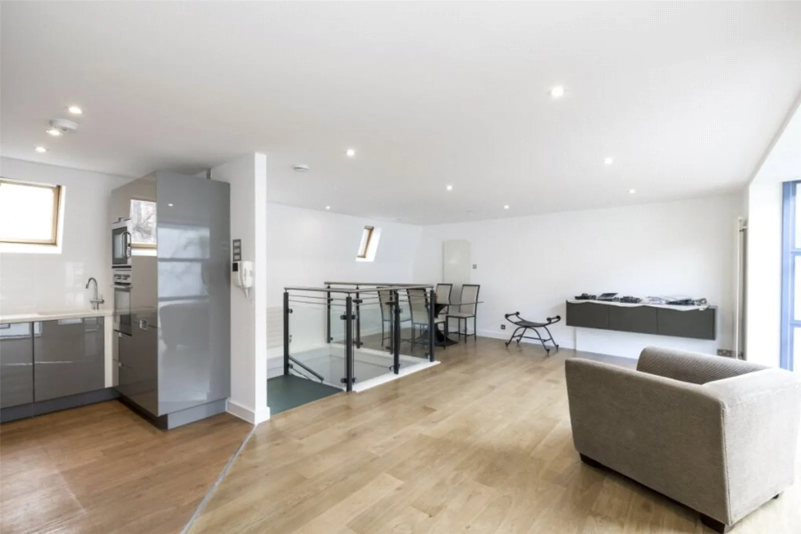 House Dunworth Mews in Greater London