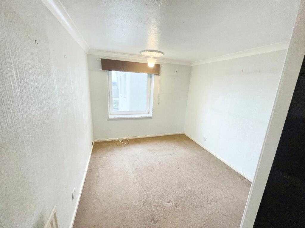 Flat Okement Drive in Wolverhampton