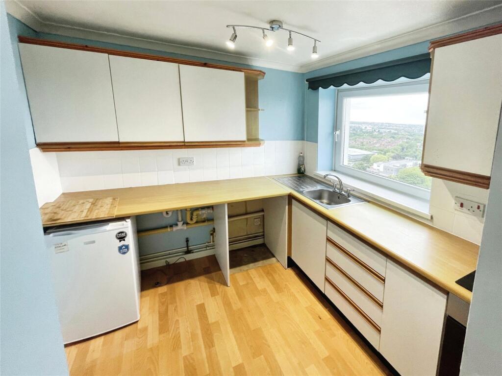 Flat Okement Drive in Wolverhampton