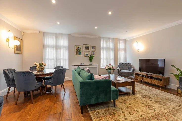 Flat Maddox Street in City of Westminster