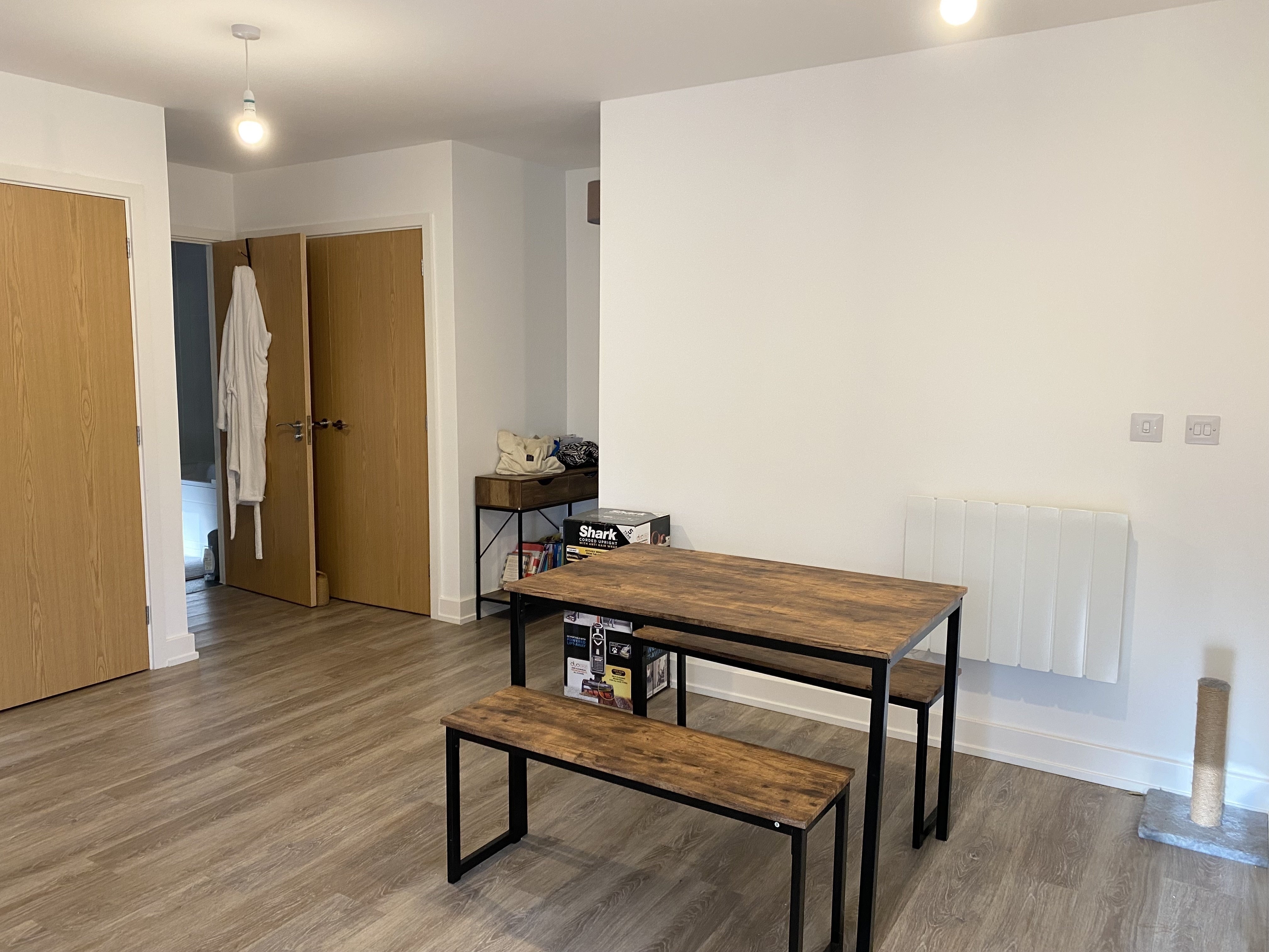 Flat Rookfield Road in Horsham
