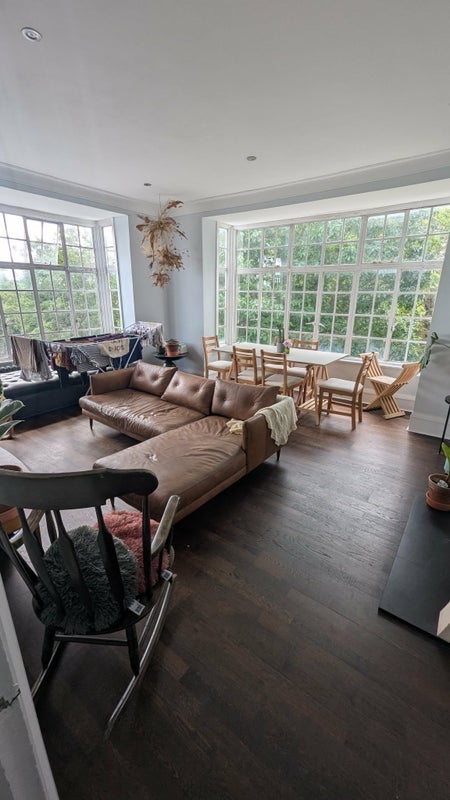 Room Palace Road in Greater London