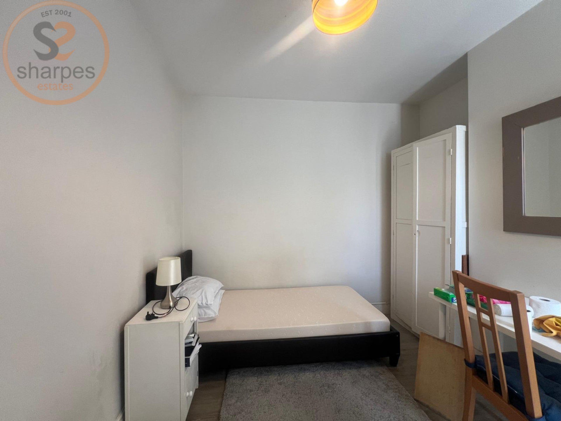 Room Cavendish Road in Greater London