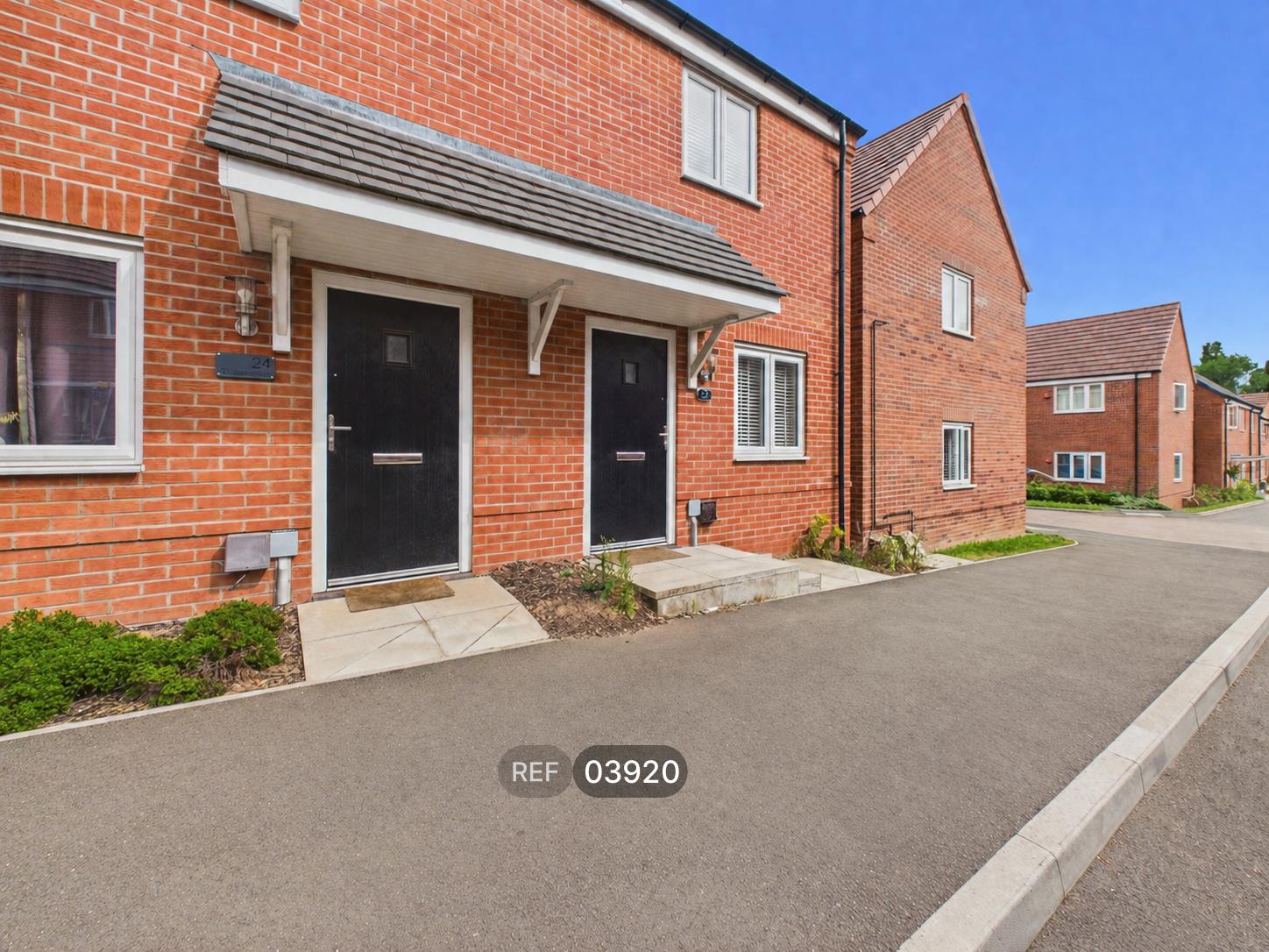 House Home Close in Redhill