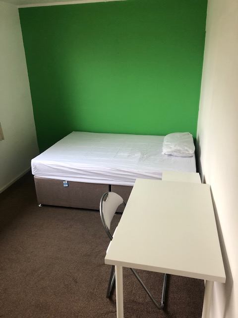 Room Dilcock Way in Coventry