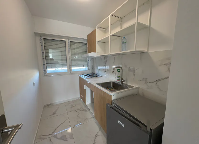 Chambre Avenue Cyrille Besset à Cagnes-sur-Mer