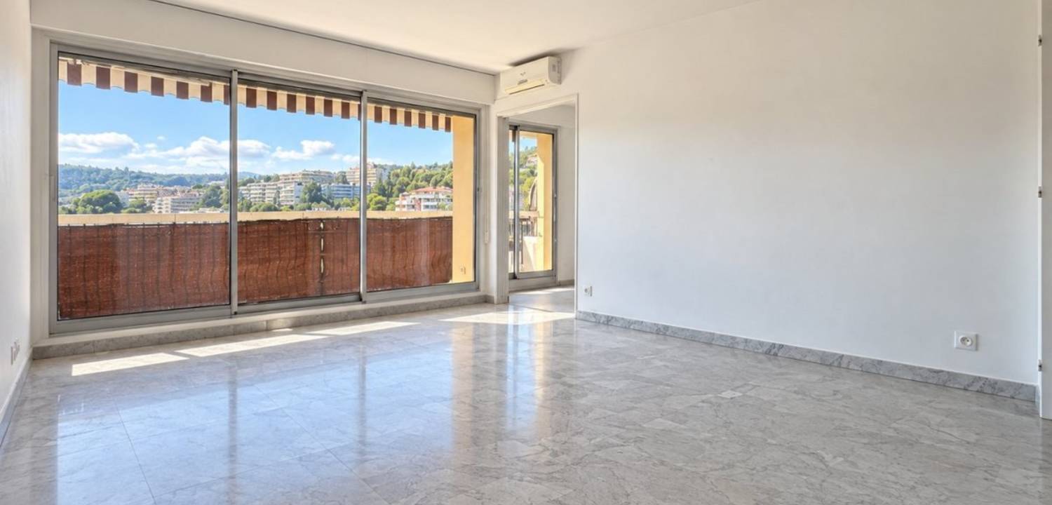 Flat Avenue de la Marne in Nice
