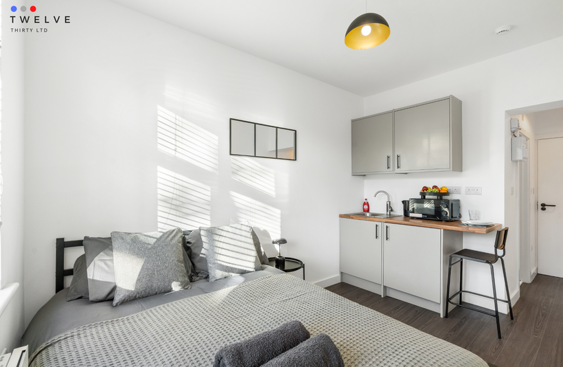 Room Upper Tulse Hill in Greater London