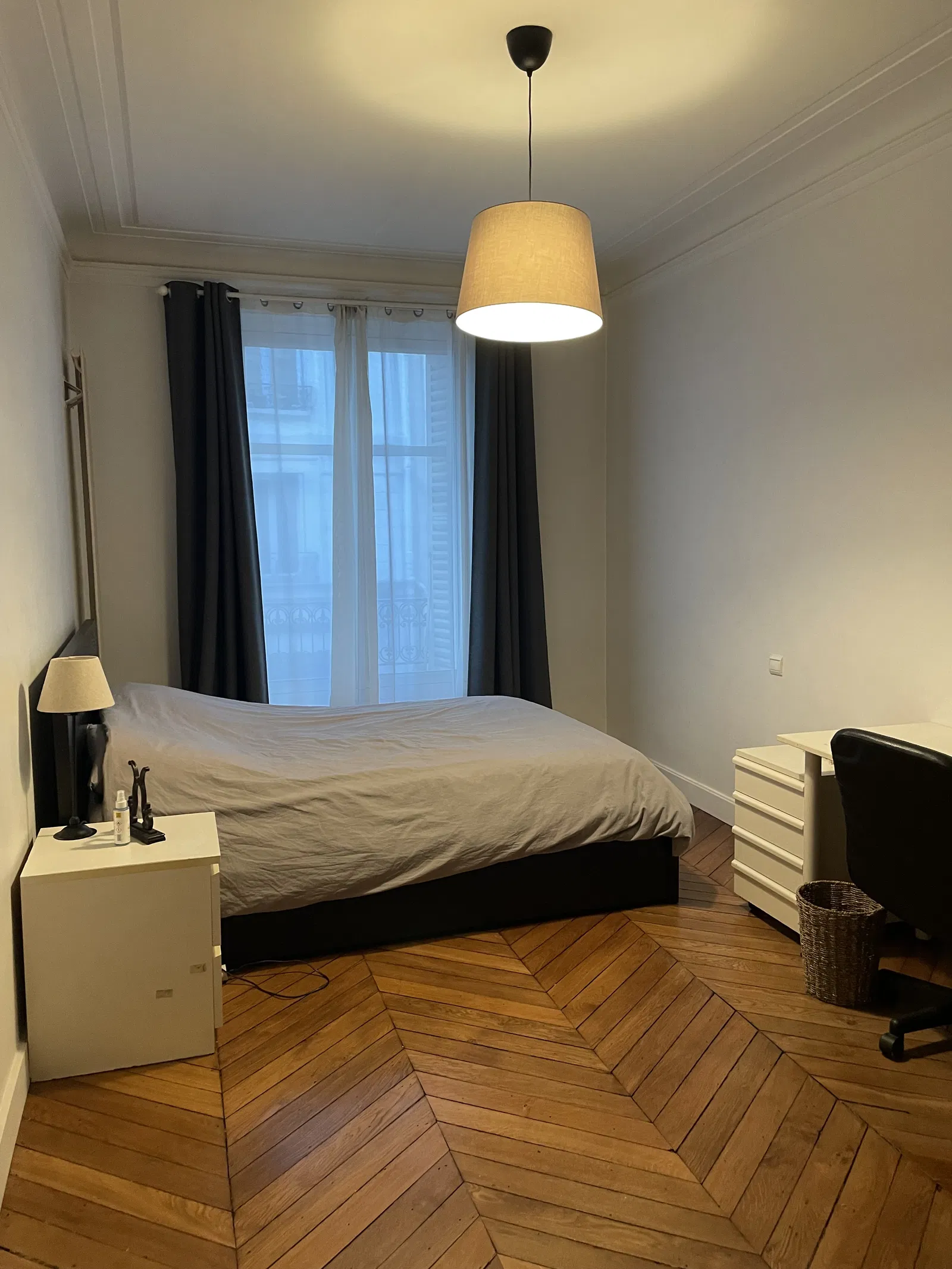 Flat Rue de l'École de Mars in Neuilly-sur-Seine