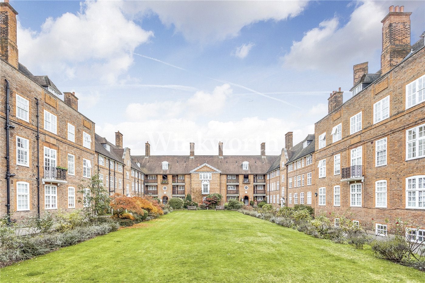 Flat North End Road in Greater London