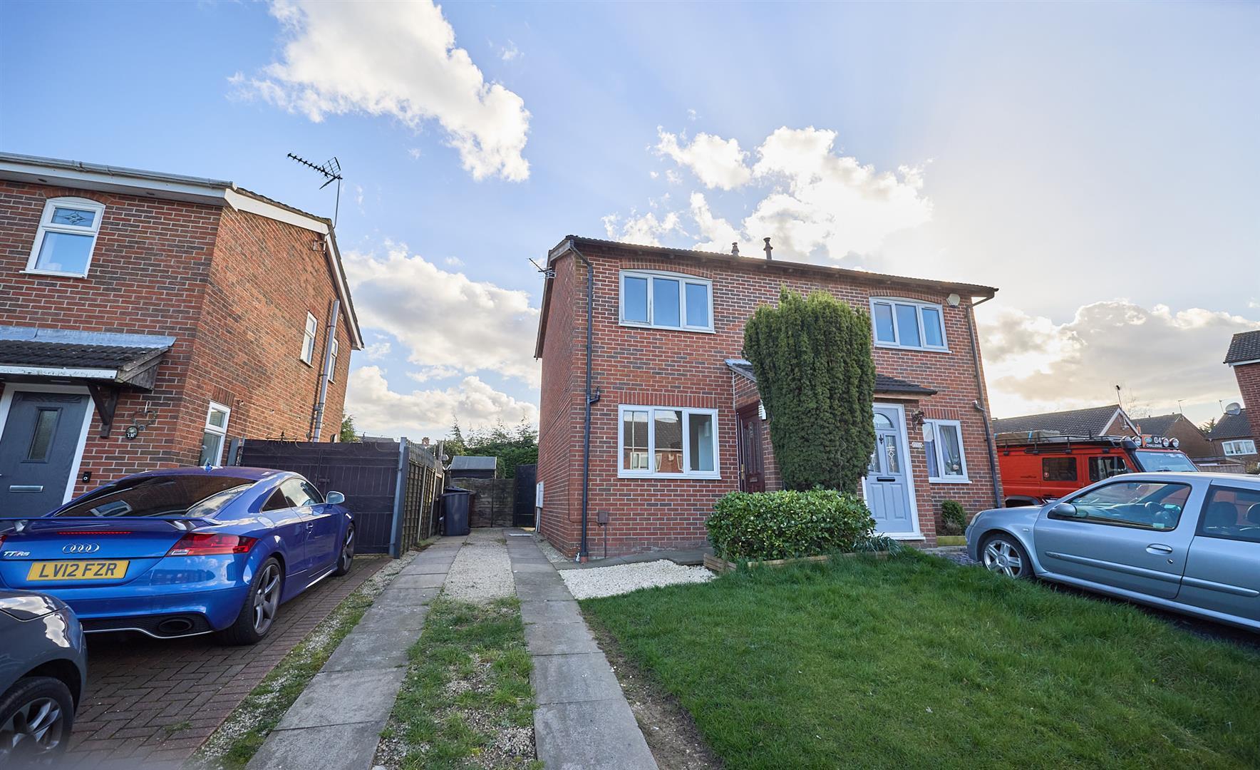 House Charnwood Road in Hinckley and Bosworth