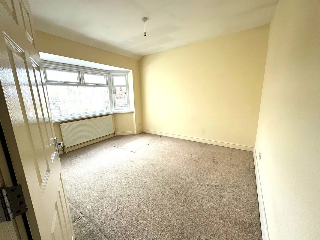 House Ash Grove in Greater London
