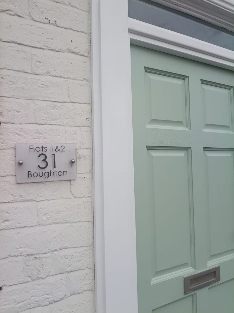 Flat Wharton Court in Chester