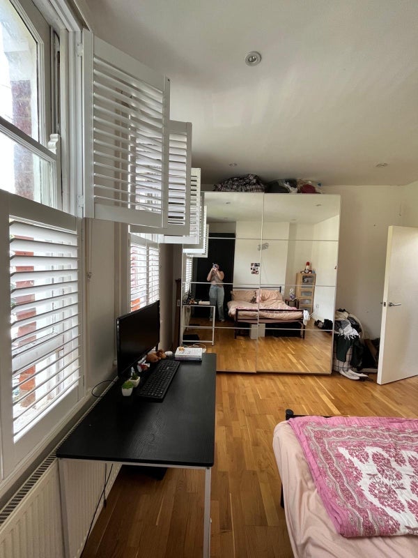 Room Cowthorpe Road in Greater London