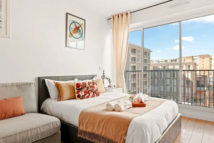 Flat Rue Van Loo in Paris