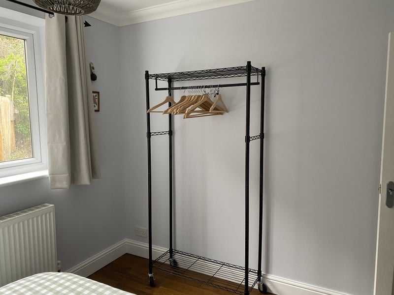 Room Cranleigh Close in Greater London