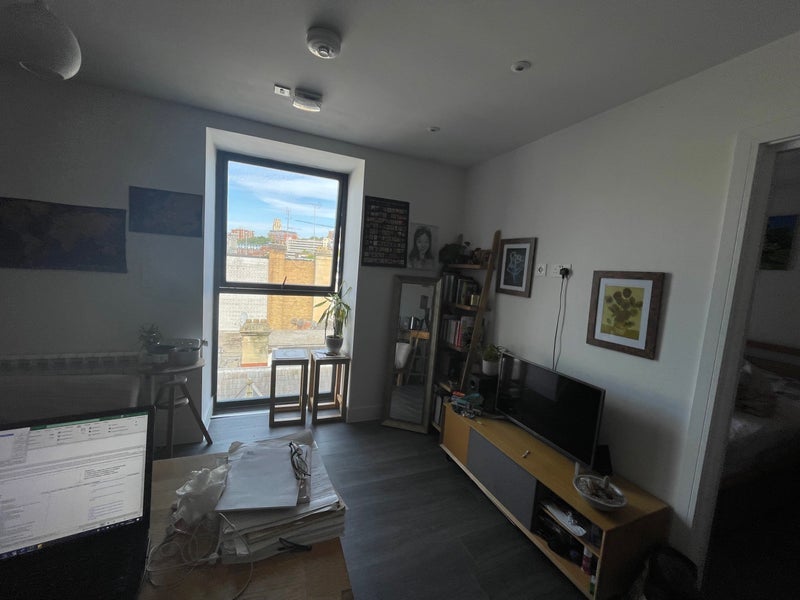 Flat Baldwin Street in Bristol