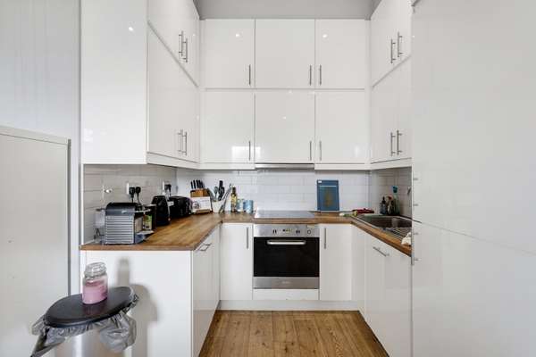 Flat Park Hill in Greater London