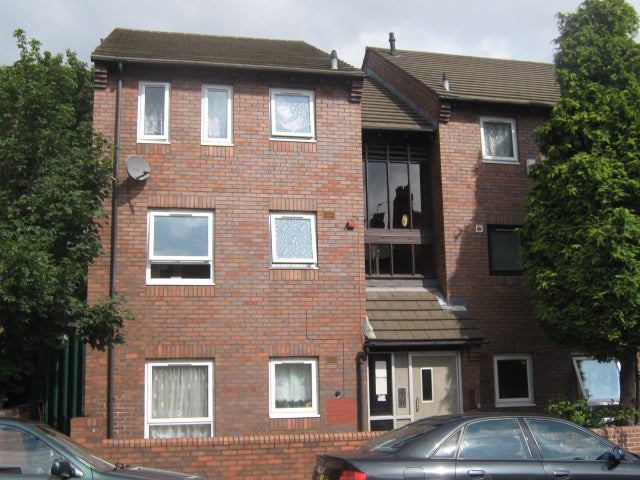 Flat Albert Road in Birmingham