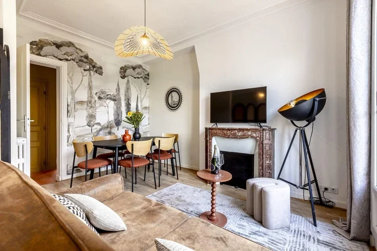 Flat Boulevard Saint-Germain in Paris